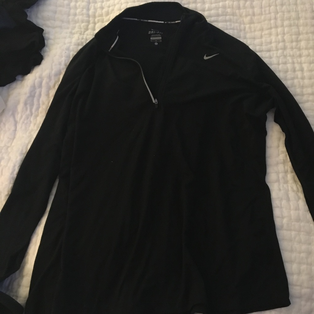 Nike women's XL pullover